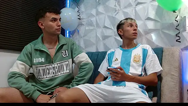 Isaac tan online show from September 12, 2025, 8:03 am