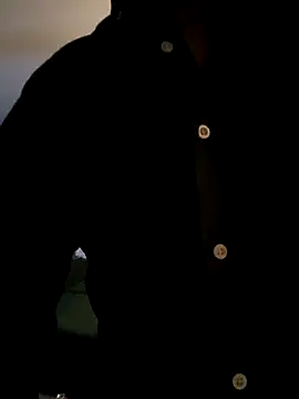 Snapshot of cameron334 chatting on October 6, 2025, 12:56 am cameron334 online show from October 6, 2025, 12:56 am