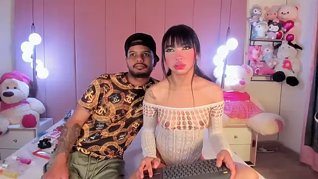 Snapshot of Liah_Marthina chatting on February 24, 2026, 3:40 am Liah Marthina online show from February 24, 2026, 3:40 am