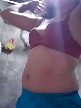 Violethroos online show from September 20, 2025, 10:37 pm