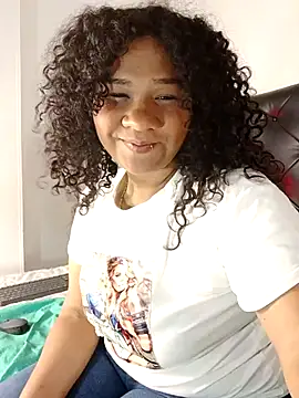 Snapshot of Kymy_marquez chatting on October 7, 2025, 9:49 pm Kymy marquez online show from October 7, 2025, 9:49 pm