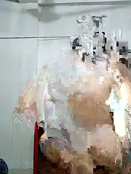 Snapshot of Nusrat-N chatting on December 17, 2025, 5:51 pm Nusrat-N online show from December 17, 2025, 5:51 pm