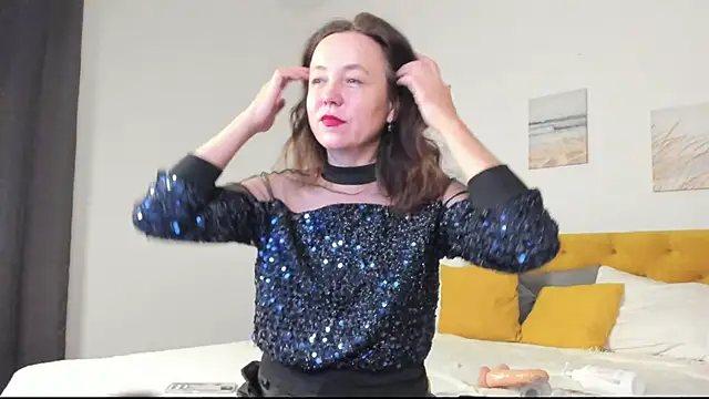 Snapshot of Kira_Adler chatting on November 26, 2025, 1:38 am Kira Adler online show from November 26, 2025, 1:38 am