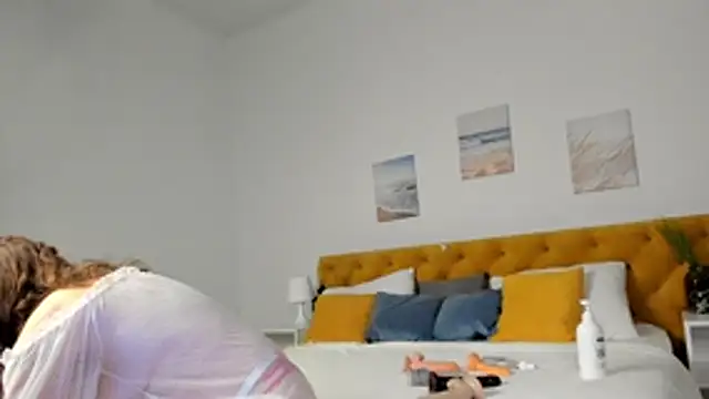 Snapshot of Kira_Adler chatting on November 29, 2025, 1:28 am Kira Adler online show from November 29, 2025, 1:28 am