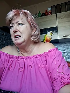 Snapshot of TerezaVelvet chatting on October 19, 2025, 9:34 am TerezaVelvet online show from October 19, 2025, 9:34 am