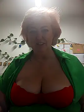 Snapshot of TerezaVelvet chatting on September 18, 2025, 5:21 am TerezaVelvet online show from September 18, 2025, 5:21 am