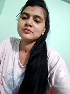 Kavya-Tiwari online show from May 29, 2026, 3:51 pm