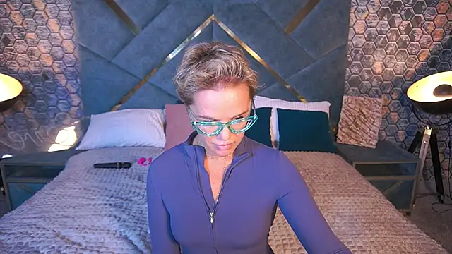 Snapshot of PleasureWeCouple chatting on October 9, 2025, 12:49 pm PleasureWeCouple online show from October 9, 2025, 12:49 pm