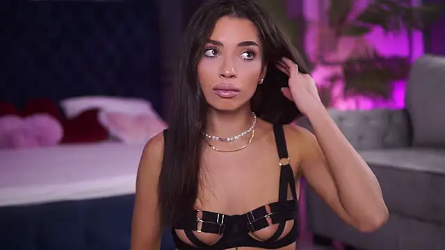 Snapshot of LalaRoze chatting on September 28, 2025, 6:59 pm LalaRoze online show from September 28, 2025, 6:59 pm