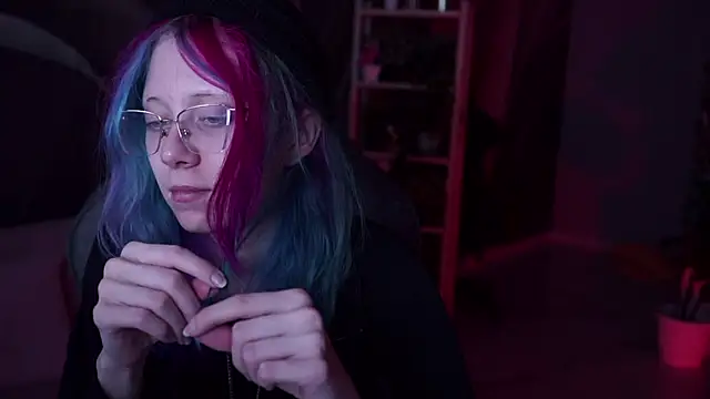 SakuraBliss online show from November 14, 2025, 11:14 am