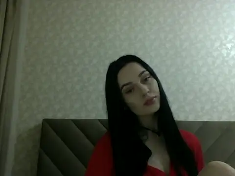 Snapshot of Lulii24 chatting on November 11, 2025, 12:27 am Lulii24 online show from November 11, 2025, 12:27 am