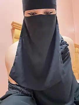 Snapshot of _Laiali_ chatting on March 31, 2026, 1:57 pm Laiali online show from March 31, 2026, 1:57 pm