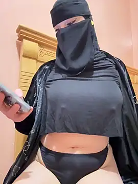 Snapshot of _Laiali_ chatting on April 12, 2026, 3:04 pm Laiali online show from April 12, 2026, 3:04 pm