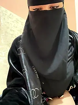 Snapshot of _Laiali_ chatting on January 18, 2026, 1:47 pm Laiali online show from January 18, 2026, 1:47 pm