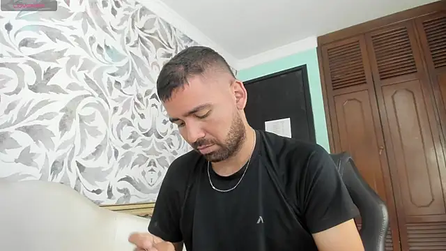 magnus serket online show from January 15, 2026, 11:46 am