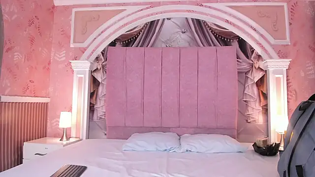 magnus serket online show from October 1, 2025, 11:25 am