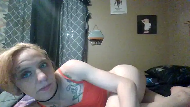 Snapshot of flavi1996 chatting on October 6, 2025, 5:57 pm flavi1996 online show from October 6, 2025, 5:57 pm