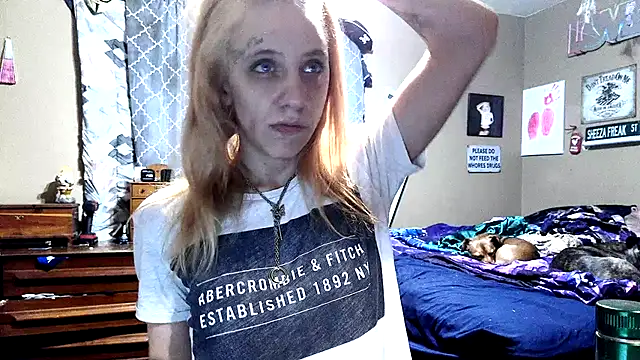 Snapshot of flavi1996 chatting on September 19, 2025, 6:34 pm flavi1996 online show from September 19, 2025, 6:34 pm