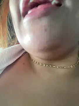 MacarenaRosse online show from November 21, 2025, 8:19 pm