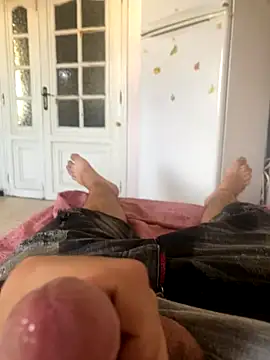 Snapshot of louaisex chatting on September 19, 2025, 2:21 pm louaisex online show from September 19, 2025, 2:21 pm