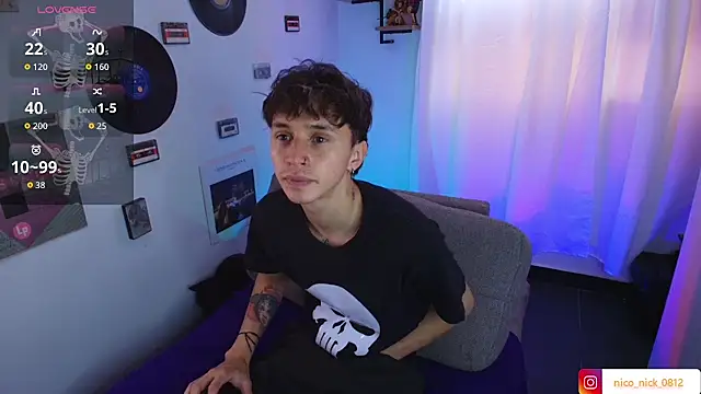 Snapshot of Nick_Bangover_ chatting on September 22, 2025, 6:25 pm Nick Bangover  online show from September 22, 2025, 6:25 pm