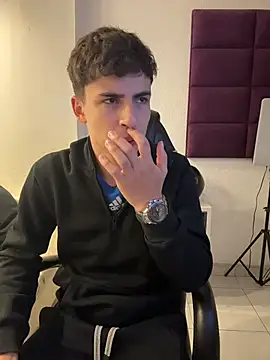 Snapshot of AdrianRinaldi chatting on January 12, 2026, 8:04 pm AdrianRinaldi online show from January 12, 2026, 8:04 pm