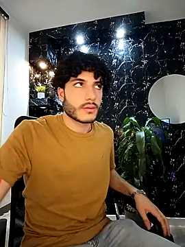 Rafael Mendezz online show from December 17, 2025, 9:53 pm