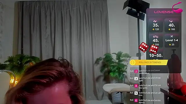 Snapshot of Julia_Giulia chatting on January 11, 2026, 11:55 pm Julia Giulia online show from January 11, 2026, 11:55 pm