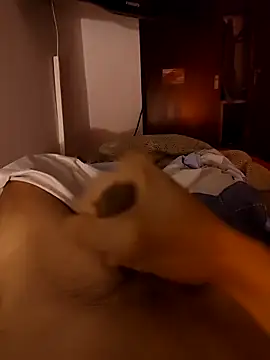 Snapshot of senghor10 chatting on April 4, 2026, 5:14 am senghor10 online show from April 4, 2026, 5:14 am