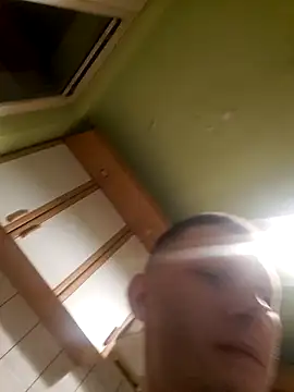 Snapshot of Aranox098 chatting on November 8, 2025, 12:03 am Aranox098 online show from November 8, 2025, 12:03 am