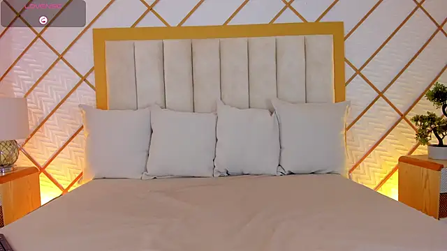 Snapshot of cocoamore chatting on February 3, 2026, 11:15 am cocoamore online show from February 3, 2026, 11:15 am