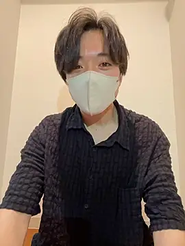 Yuma0718 online show from October 30, 2025, 11:19 am