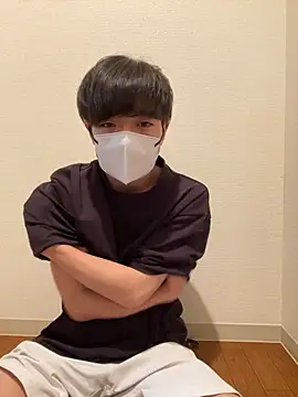 Yuma0718 online show from December 3, 2025, 4:39 pm