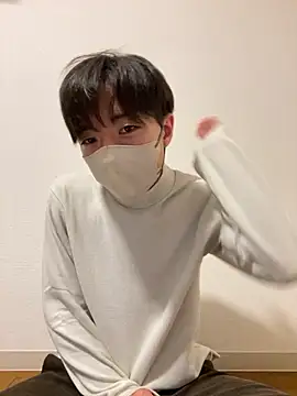 Yuma0718 online show from November 23, 2025, 2:27 pm