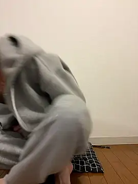 Yuma0718 online show from January 10, 2026, 2:23 pm