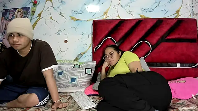 Snapshot of hot_lady19 chatting on March 12, 2026, 12:38 am hot lady19 online show from March 12, 2026, 12:38 am