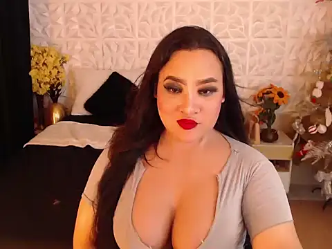 Snapshot of Hotcum_ella chatting on December 20, 2025, 1:08 am Hotcum ella online show from December 20, 2025, 1:08 am