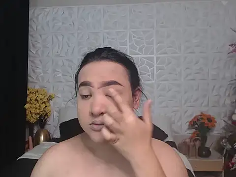 Snapshot of Hotcum_ella chatting on December 16, 2025, 11:53 pm Hotcum ella online show from December 16, 2025, 11:53 pm