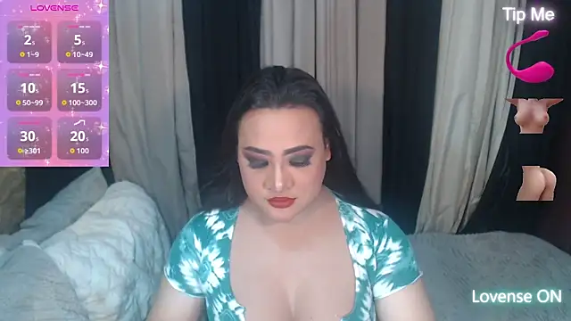 Snapshot of Hotcum_ella chatting on March 26, 2026, 2:21 am Hotcum ella online show from March 26, 2026, 2:21 am