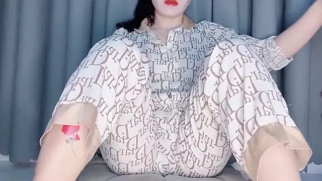 Snapshot of __Joy69__ chatting on December 4, 2025, 9:41 am Joy69 online show from December 4, 2025, 9:41 am