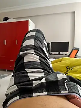 BichromeNonmetal online show from February 18, 2026, 7:39 am