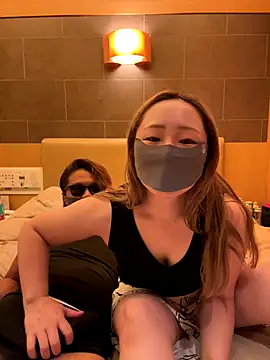 POMUPOMUPURIN2 online show from September 10, 2025, 11:20 am