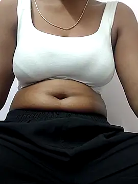 kissujaan online show from September 10, 2025, 5:45 pm