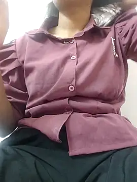 kissujaan online show from September 12, 2025, 9:09 am