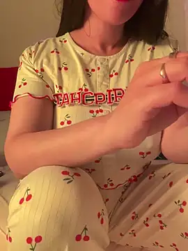 OnlyRima online show from May 10, 2026, 11:28 pm
