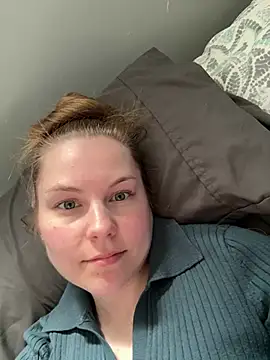 charliejustforu online show from June 8, 2026, 7:47 pm