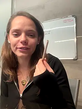 Wildmaca online show from November 20, 2025, 10:52 pm