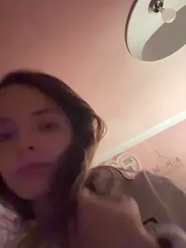 Snapshot of Wildmaca chatting on December 20, 2025, 11:07 pm Wildmaca online show from December 20, 2025, 11:07 pm