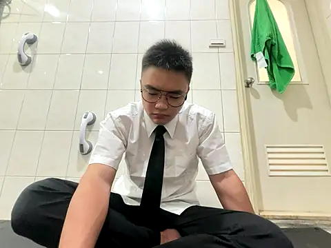 Snapshot of greenteazhang chatting on November 24, 2025, 3:12 pm greenteazhang online show from November 24, 2025, 3:12 pm