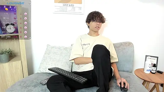 Honeymoon sariel online show from September 18, 2025, 7:50 pm